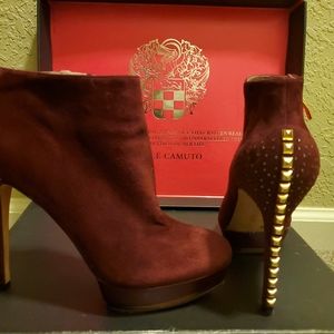 VINCE CAMUTO BOOTS